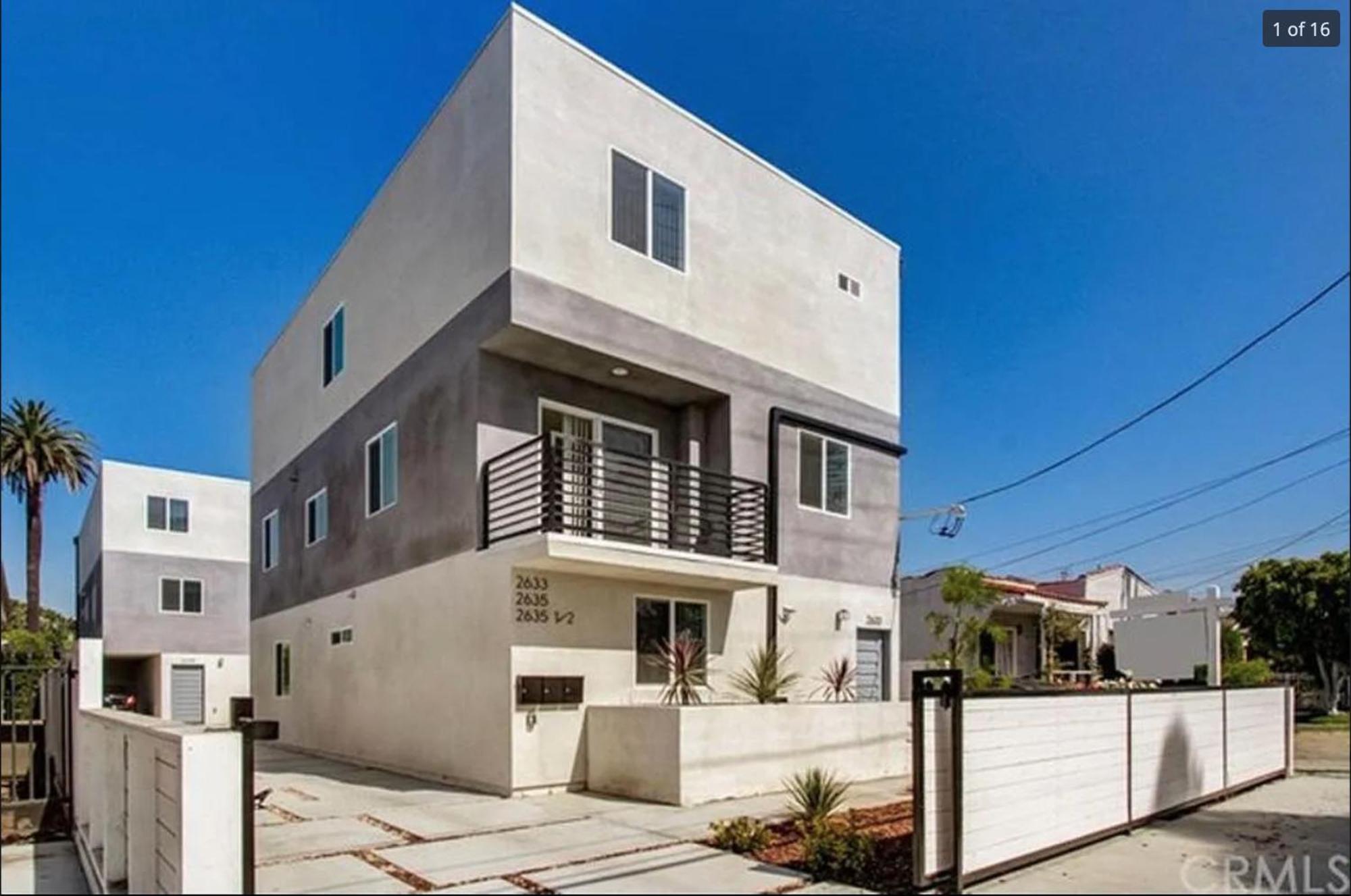 Brand New 5-Bedroom House 2 Free Parkings Apartment Los Angeles